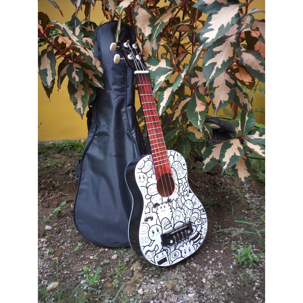 UKULELE KENTRUNG DOODLE SENAR 3 DAN SENAR 4