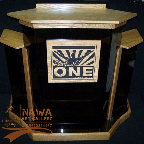 MIMBAR GEREJA KATU JATI KOMBINASI KACA ACRYLIC