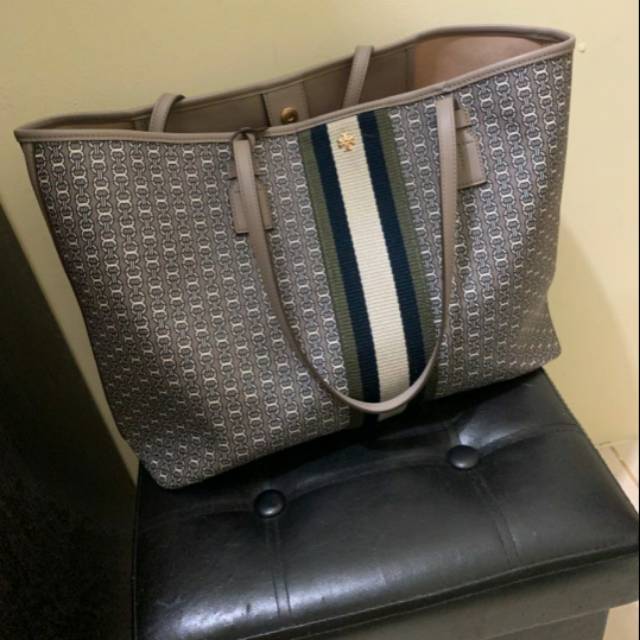 Authentic Tory Burch gemini Link Tote Bag large