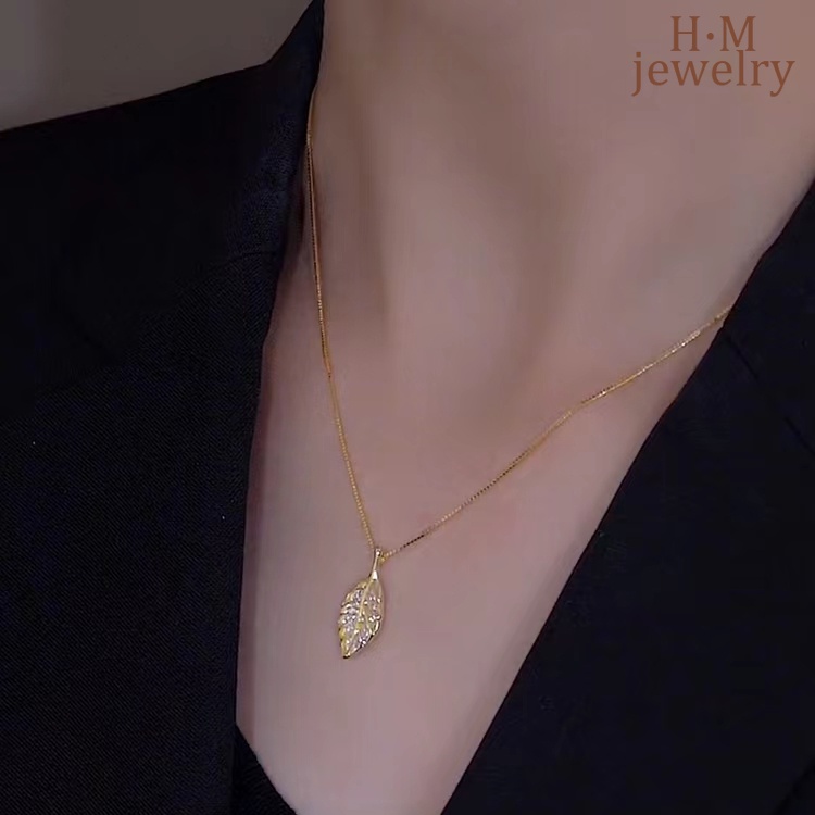 Kalung Rantai Liontin Daun Hias Berlian Imitasi Mewah Untuk Wanita 2022