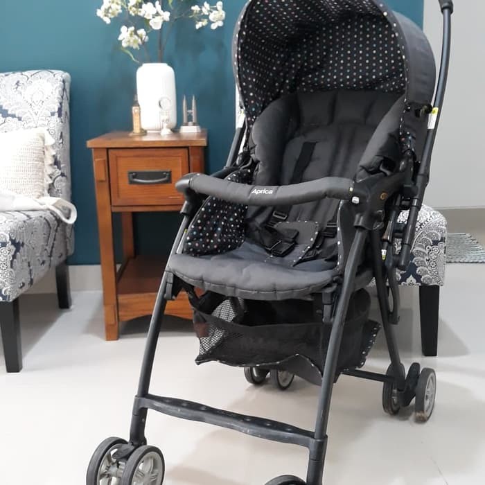 stroller bayi aprica