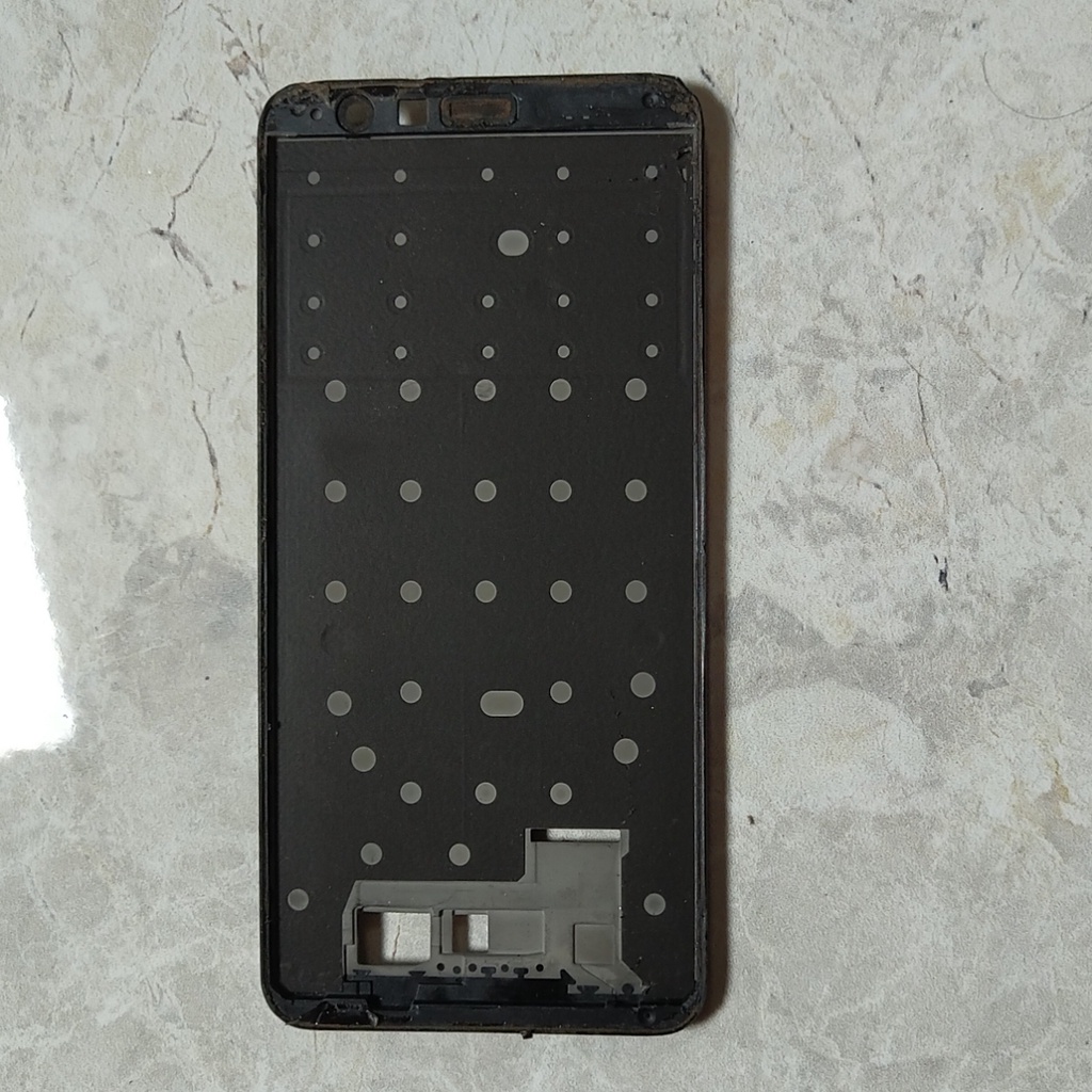 Frame besel tatakan lcd Asus Zenfone max plus m1 x018d zb570tl ori copotan