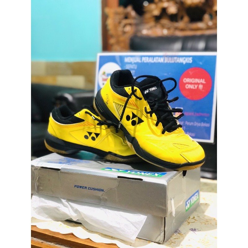 sepatu yonex shb 65x2m seken second bekas like new