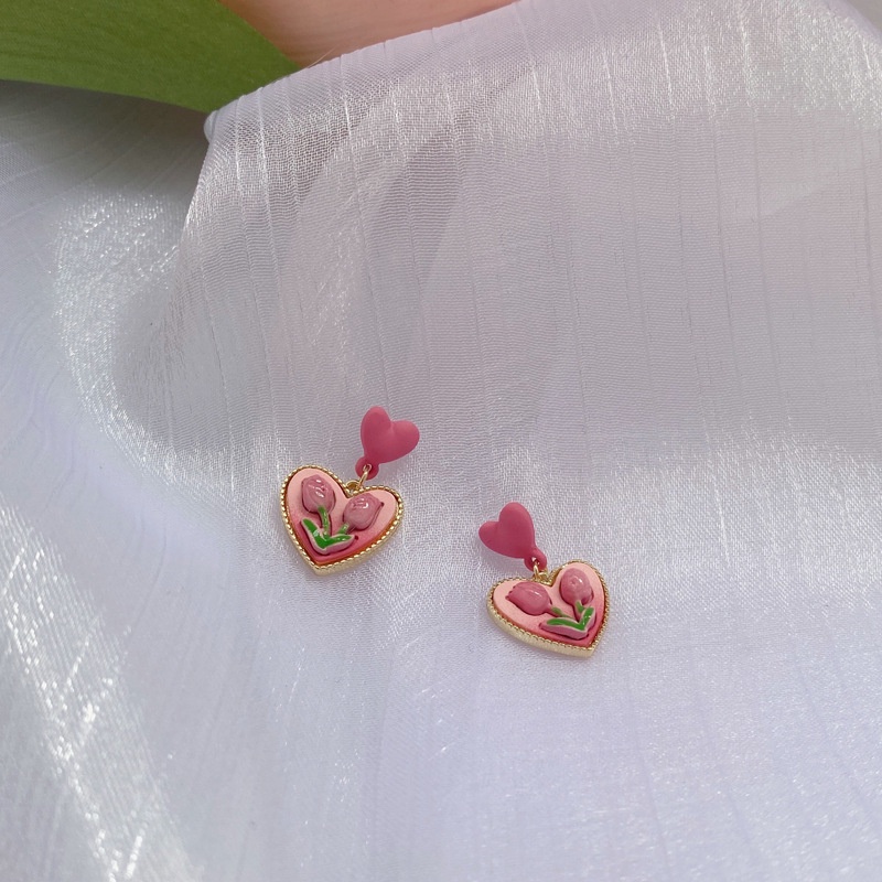 Anting Bentuk Hati Warna Pink Gaya Korea