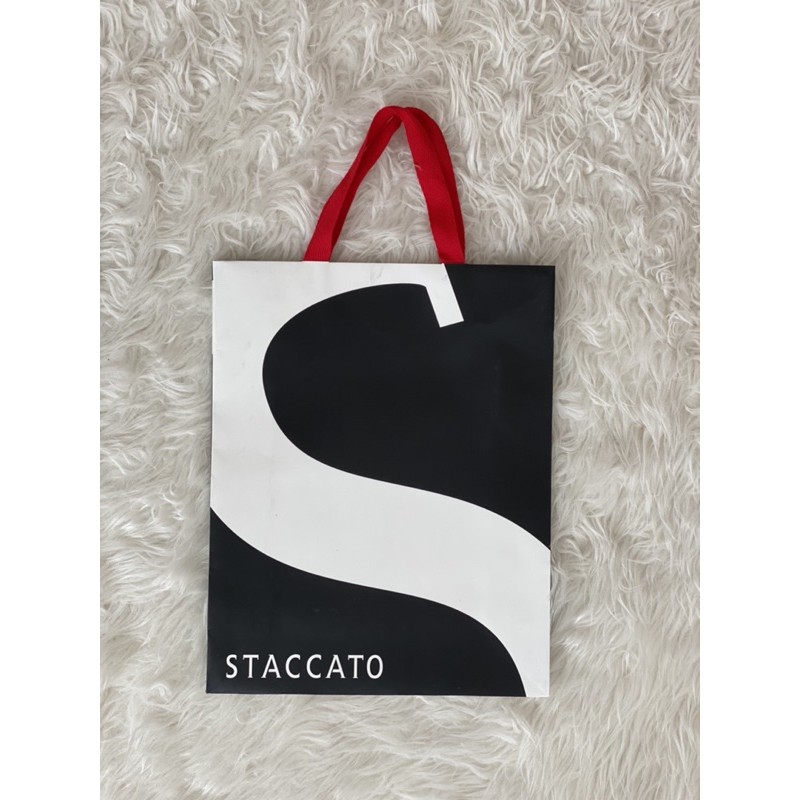 

Staccato paperbag