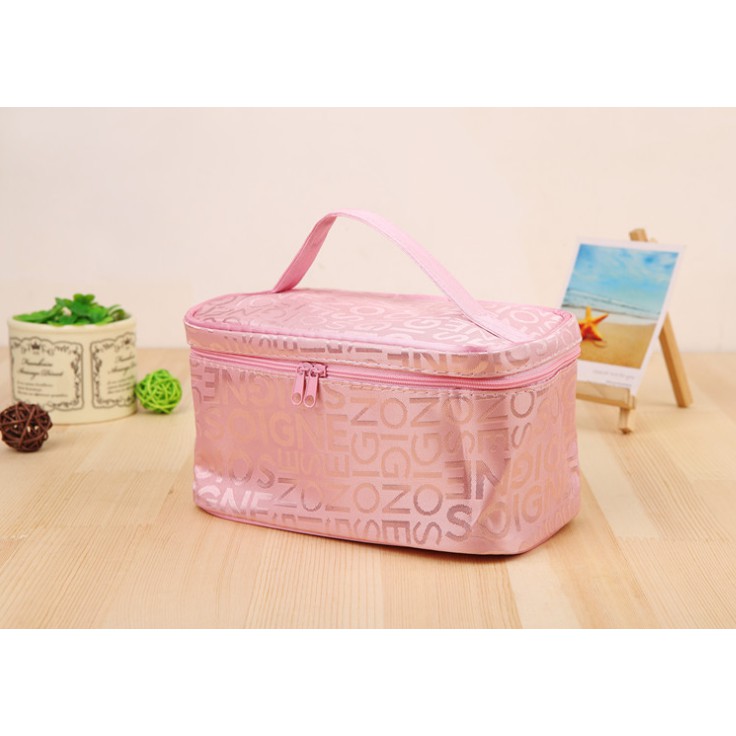 Grosir - T021 Tas Kosmetik Wanita Multi Fungsi Motif Huruf / Tas Korean / Travel Bag Women