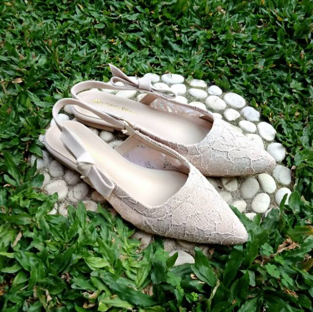 Sepatu Flat Brukat / Flat shoes lacey - Levia pointed flat Nude