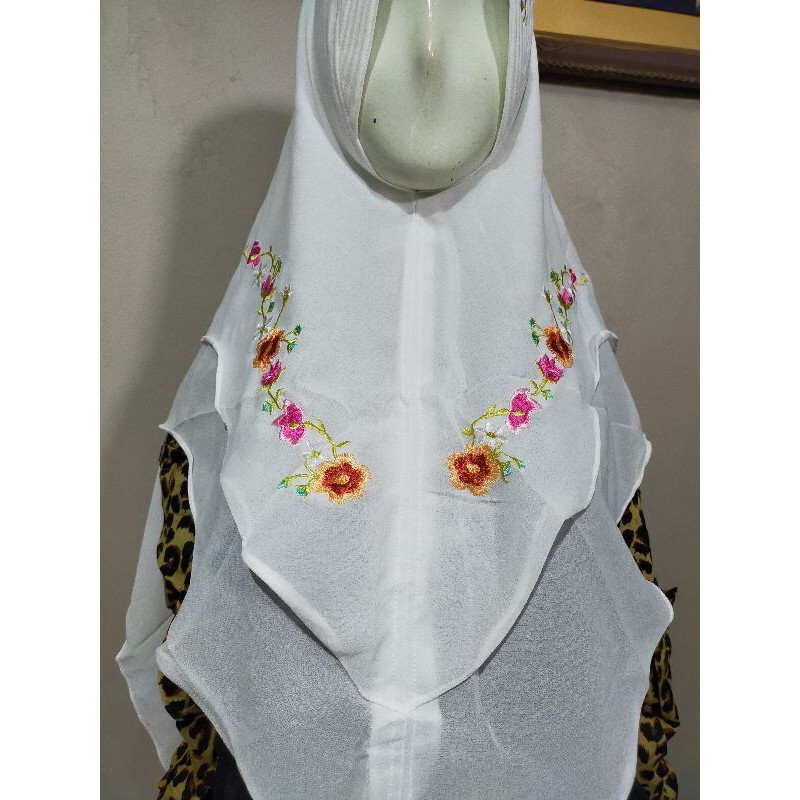 KHIMAR CERUTY BORDIR