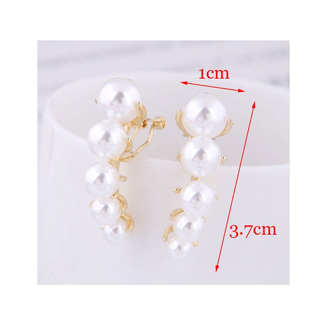 LRC Anting Tusuk Fashion Size Pearl Earrings A59178