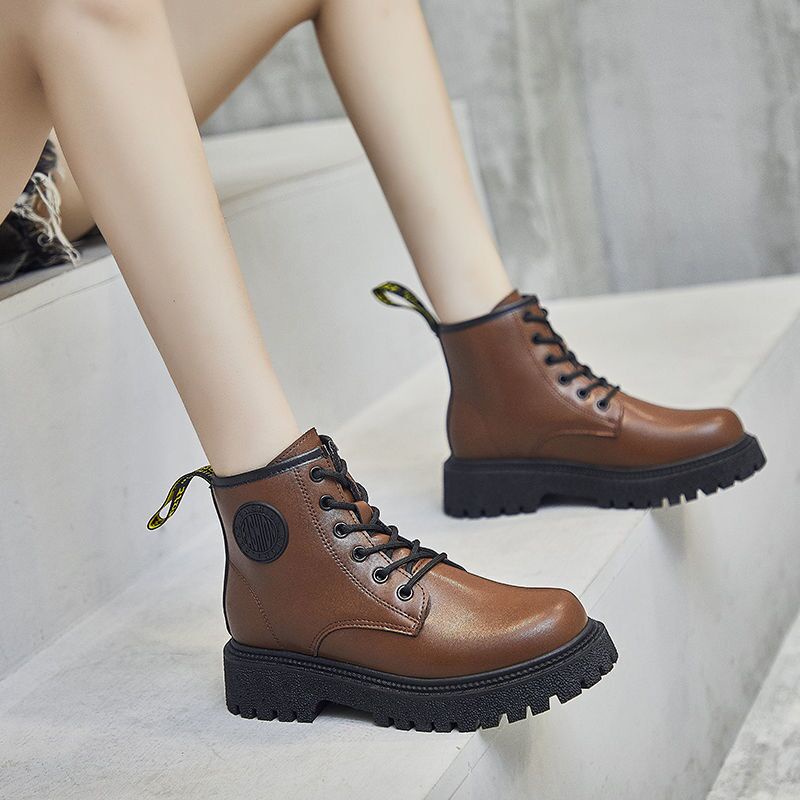 Sneakers Cewek Anak Muda Boots Kekinian Kualitas Bagus Sepatu Wanita Boots Wanita Fashion  Import Terbaru Korean Style