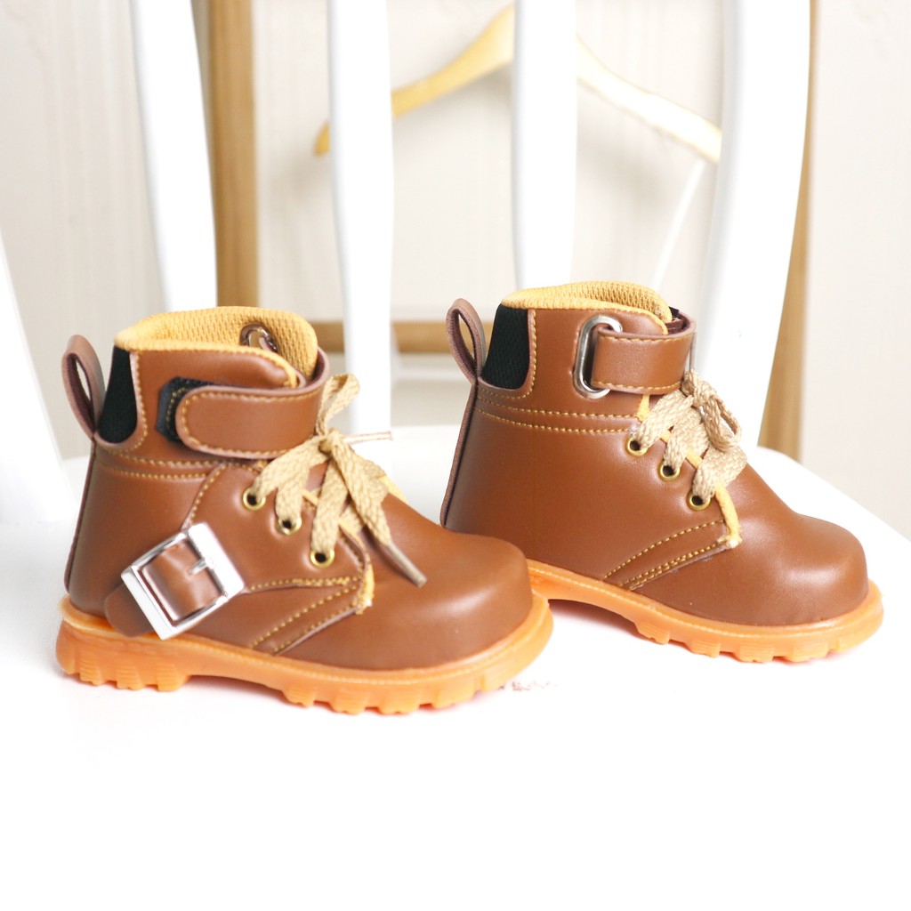 Sepatu Anak bayi Laki - laki / Cowok Bahan Kanvas Kulit Motif Sepatu Boot Gesper Tali