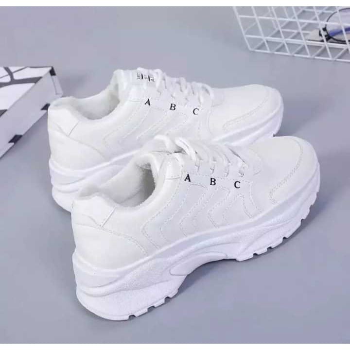 Sepatu Sneakers Wanita Terbaru ABC