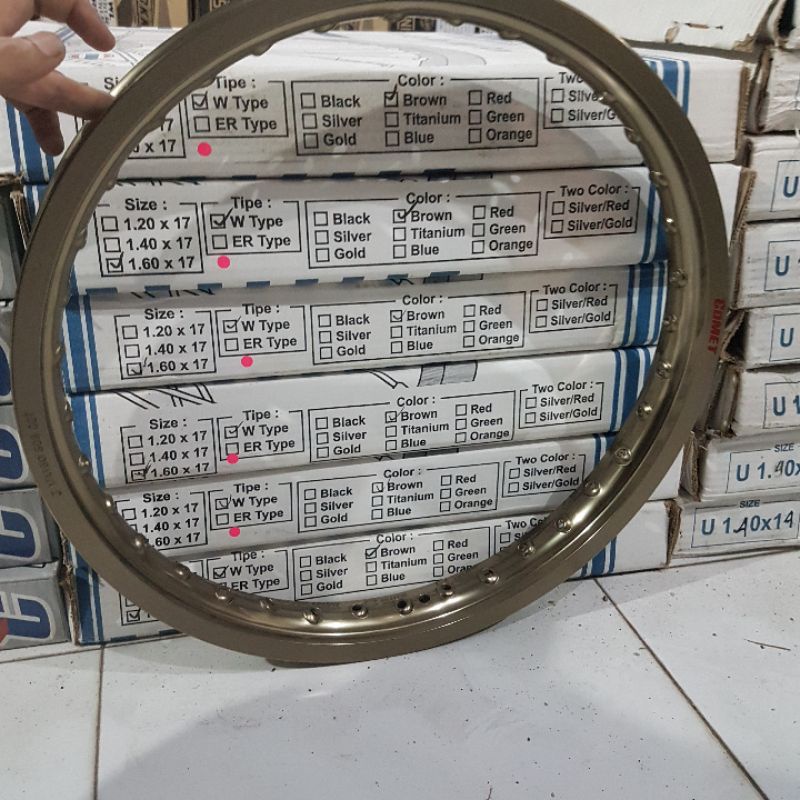 VELG COMET W SHAPE RING 17 160