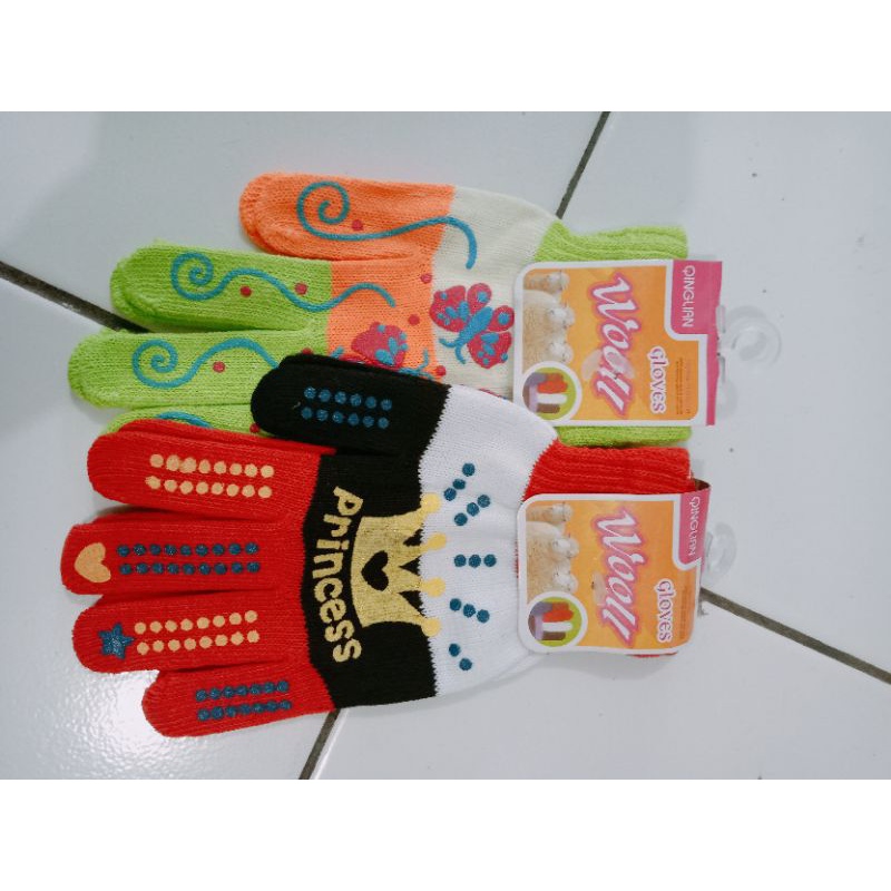 Sarung tagan rajut sablon khusus cewek warna random