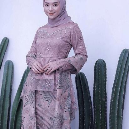 Harga Murah.. Batik Kebaya Couple Modern, Kebaya Tunangan Lamaran, Kebaya Wisuda, Kebaya Kondangan T