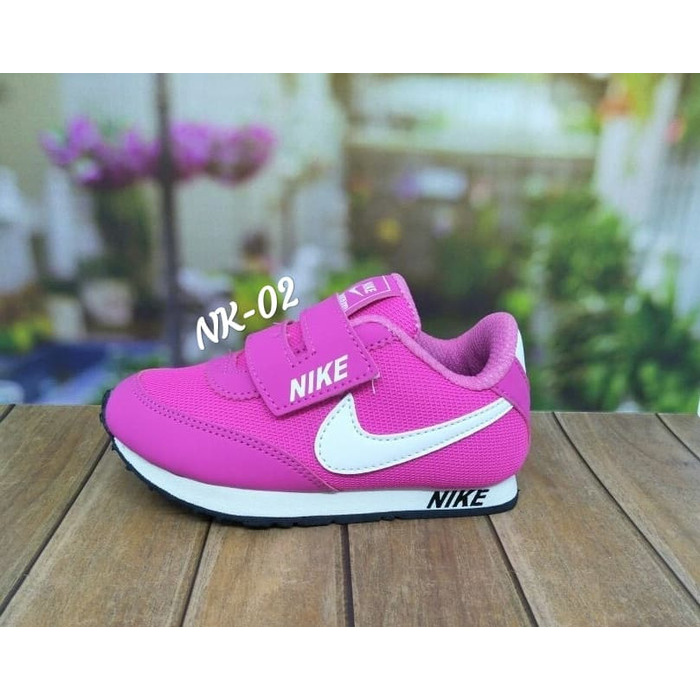 Sepatu Nike Anak Perempuan Pink List Putih Sneakers Anak Cewek Sepatu Anak Perempuan