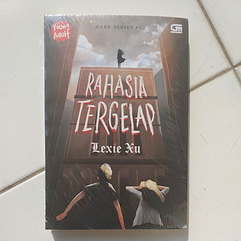 

Young Adult Dark Series #1 : Rahasia Tergelap by Lexie Xu