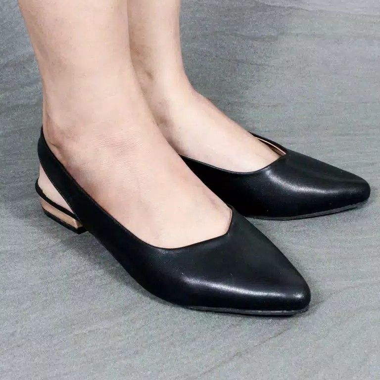 Heaves Sepatu Hak Tahu wanita 2cm Allyne Black  - Sepatu Hak wanita premium