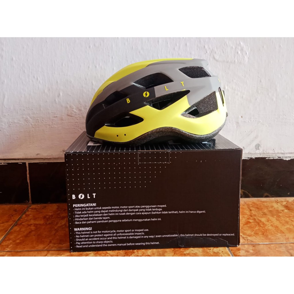 Helm sepeda Type BOLT