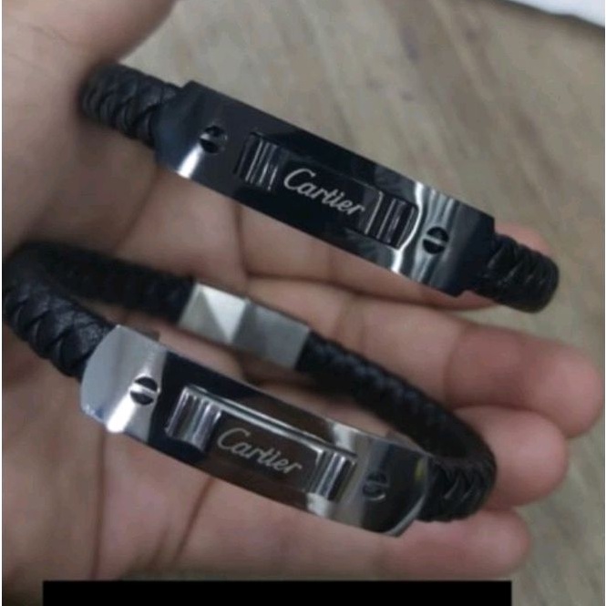 Gelang titanium pria ctr tali kulit tahan karat