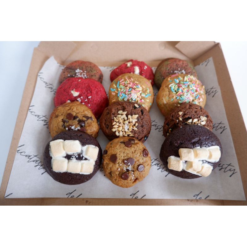 

Gift Set isi 12 cookies