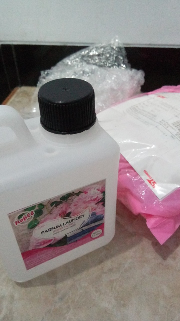 Bisa Cod | Parfum Laundry Aroma Sweet Poppy Wangi & Tahan Lama Kemasan Refil 0,5 Liter