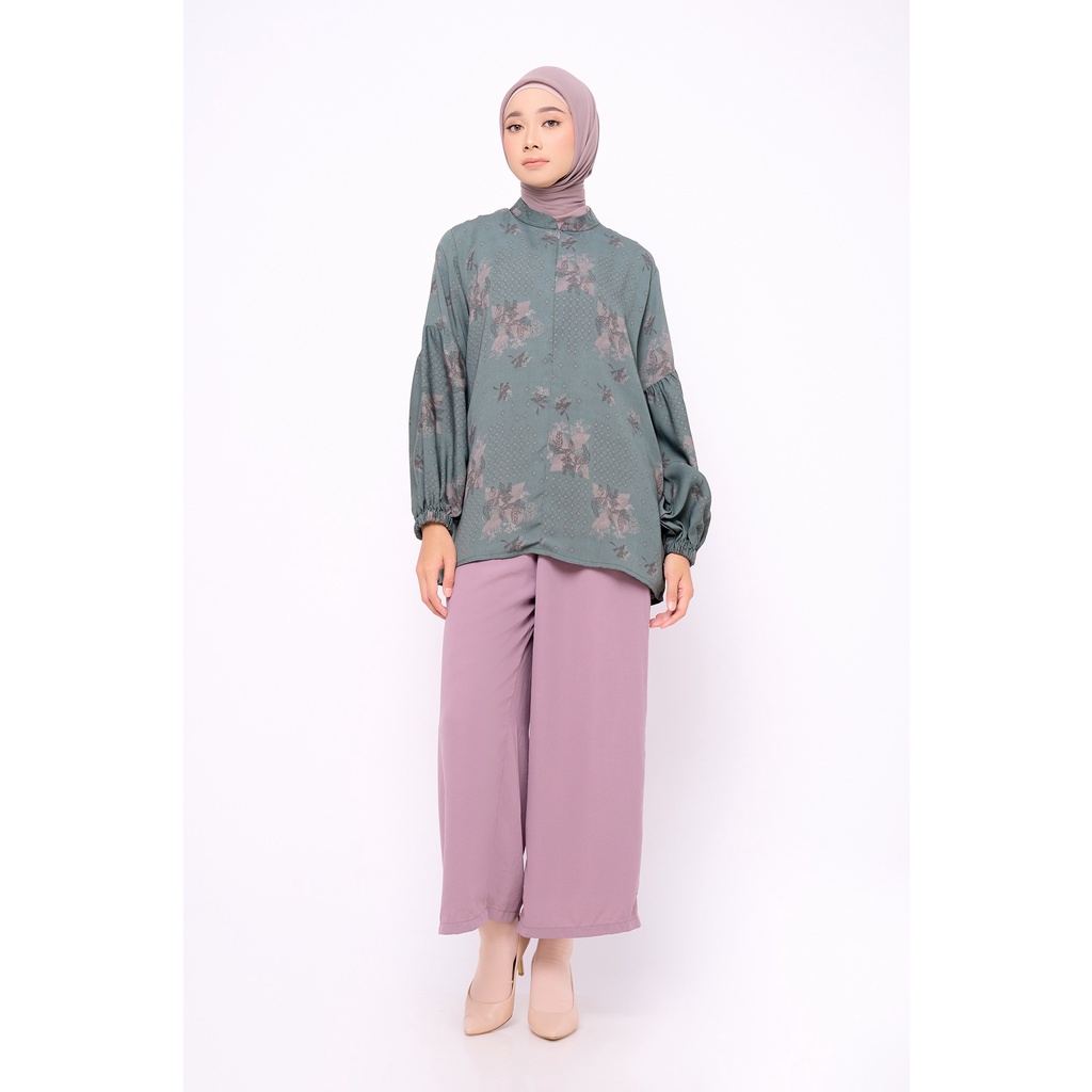 Clearance Sale - ZM Zaskia Mecca - Yumi Moss Blouse - Romansa Khatulistiwa - Edisi Bunga Asoka