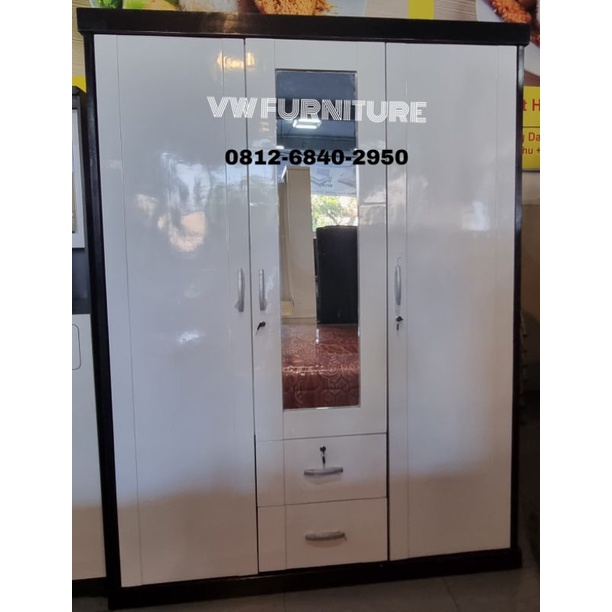 Lemari Pakaian Kayu 3 Pintu Kaca Warna Kombinasi Hitam Putih