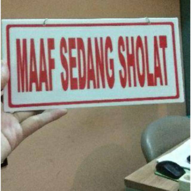 

Sign label acrylic sedang sholat uk 10x29cm