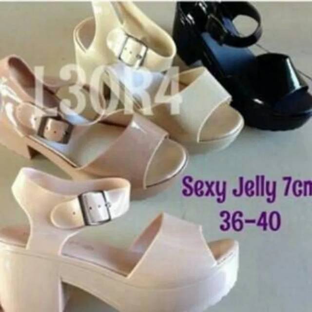 sepatu heels jelly