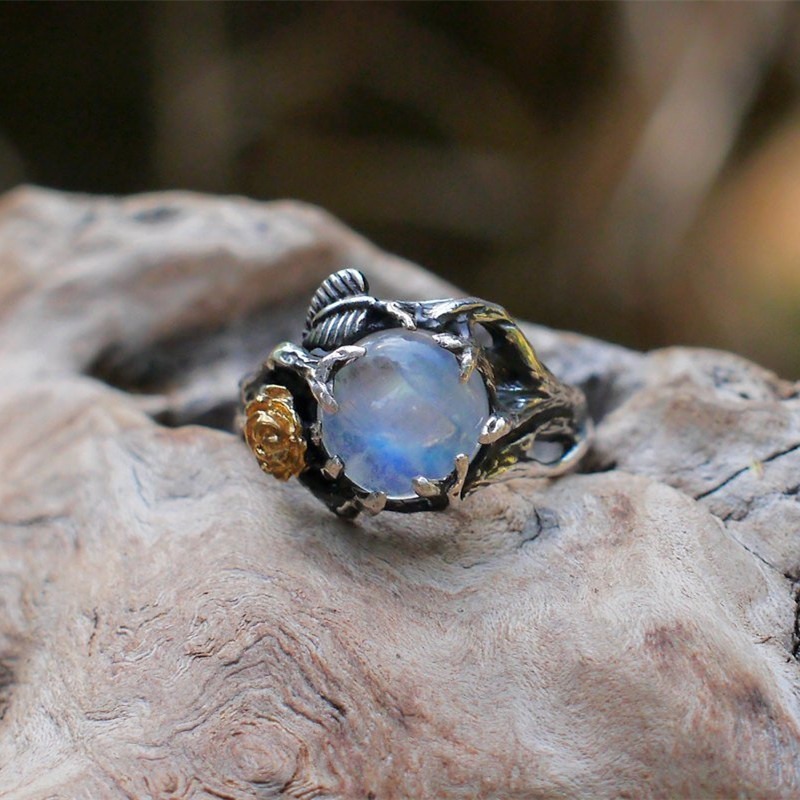 Cincin Sterling Silver 925 Dengan Moonstone Untuk Wanita