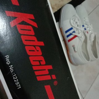  Sepatu  Kodachi Sepatu  Capung  Sepatu  Volly Sepatu  Badminton  