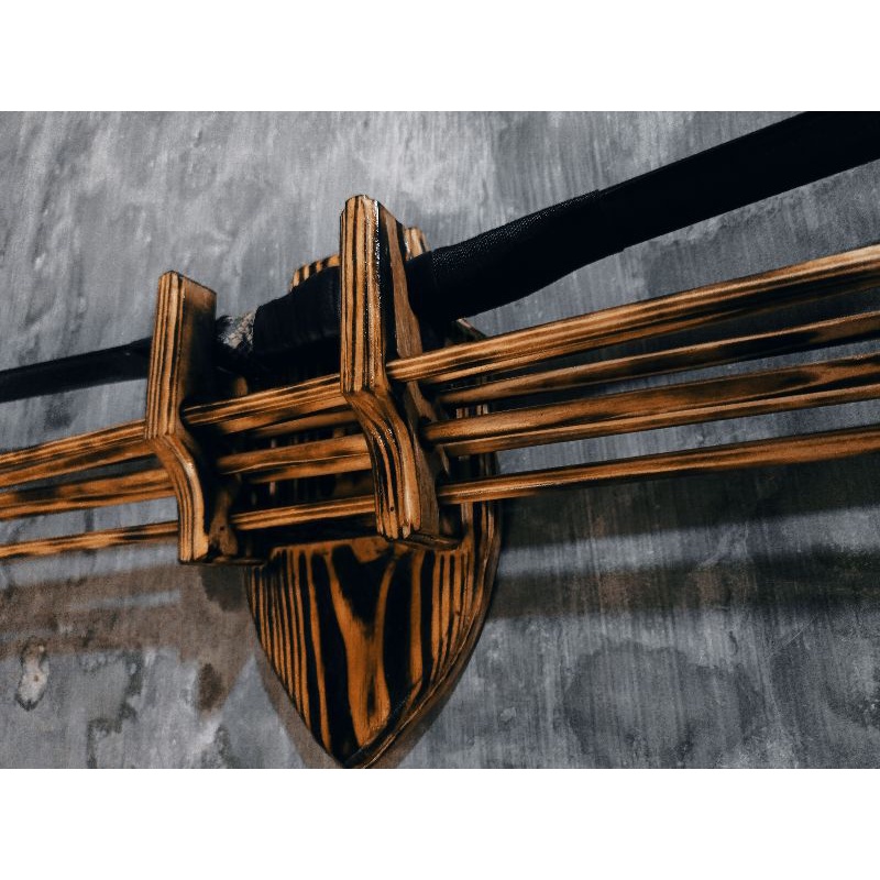 Pajangan Busur Anak panah dinding. Rak untuk Busur anak panah Kapasitas 1 busur 6 anak panah