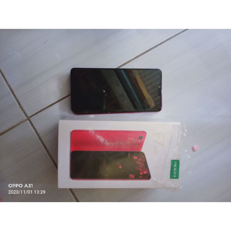 oppo f7 matot