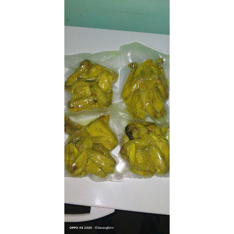 

1 EKOR AYAM KAMPUNG UNGKEP (TINGGAL GORENG/BAKAR)