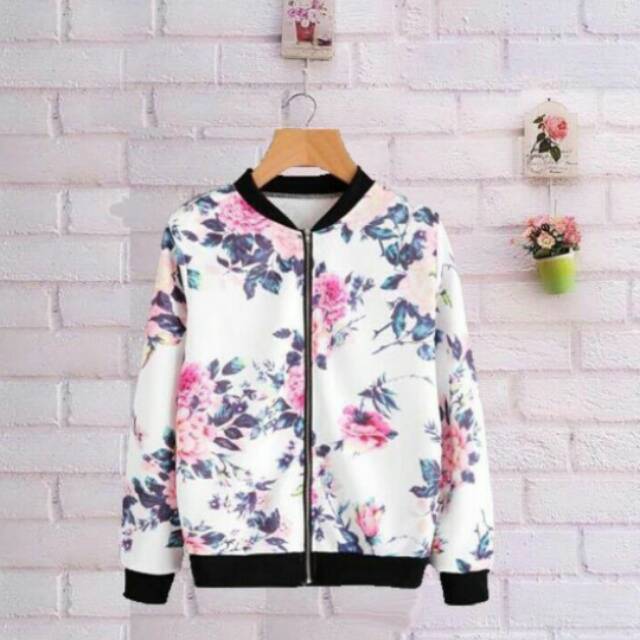 JAKET BOMBER WANITA BUNGA