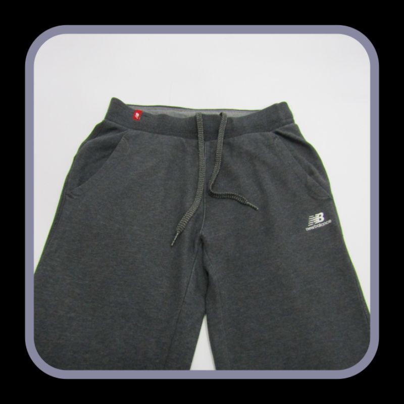 Sweat Pants New Balance | Celana Olahraga second original | preloved | thrift