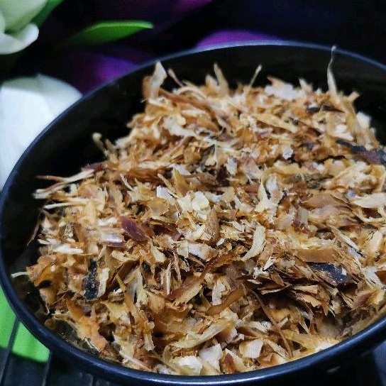 

katsuobushi Hancuran Serpihan kecil /katsuboshi / ikan cakalang serut / bonito flakes,Taburan ( ikan cakalang serut) Takoyaki ecer, tanpa MSG - bonito flakes grade A katsuobusi