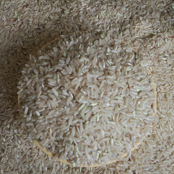 

978qW Beras Pecah Kulit, Fresh Langsung Dari Sawah Sendiri W5Q0112