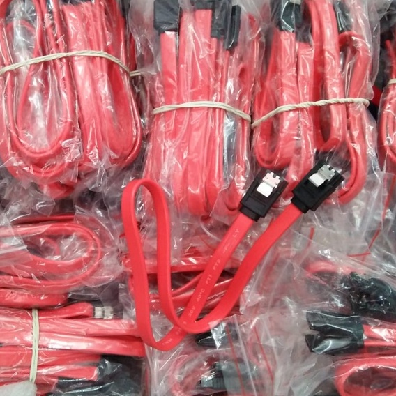 Kabel Hardisk Sata Merah buat hardisk /dvd