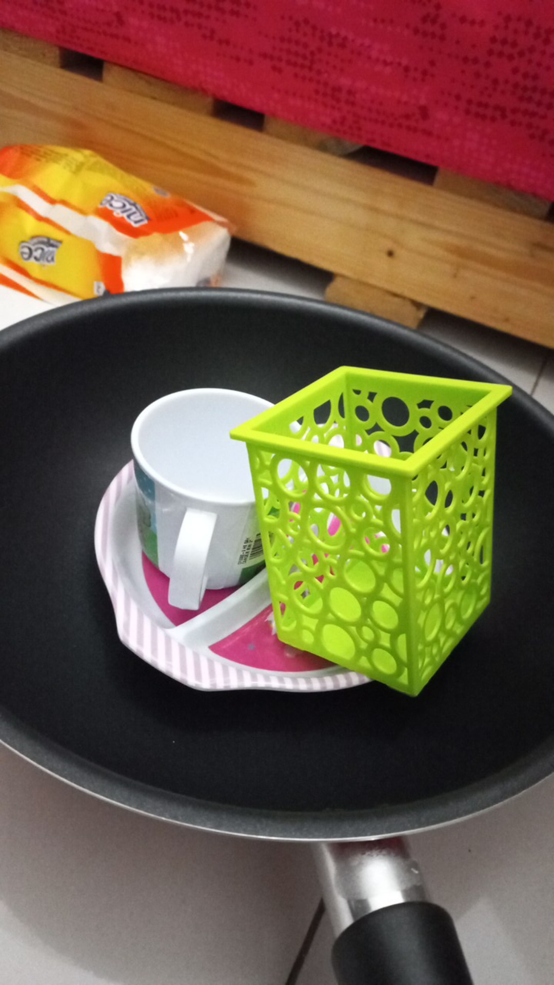 Wajan Penggorengan Teflon Maxim Hero Wok 28 Cm