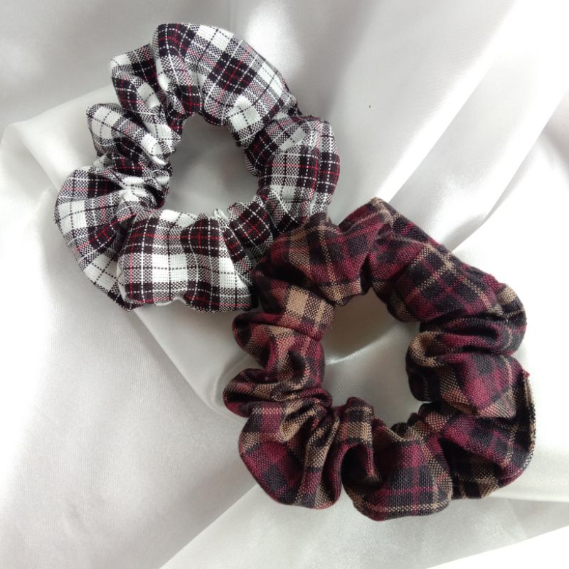 Ikat Rambut Kotak Iket Rambut Korean Scrunchie Kunciran Rambut Motif Kotak kotak