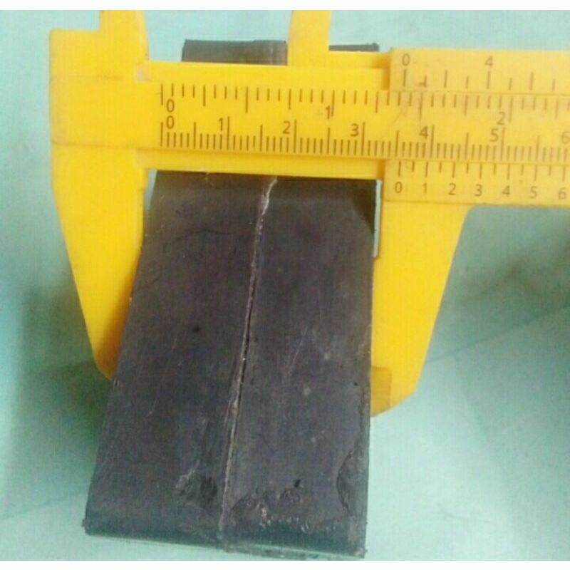 magnet batangan katak hitam Super lengket ukuran 85x65x31mm