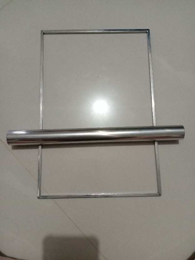 Bingkai/mistar Kue Kering Uk.20x30x0,5cm