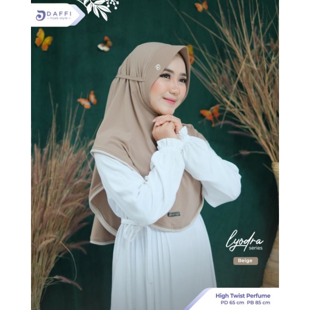 Jilbab Instan Lyodra by Daffi