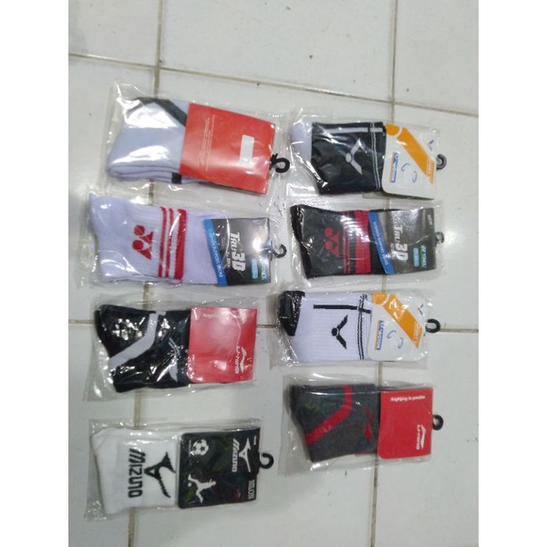 Kaos kaki Yonex badminton