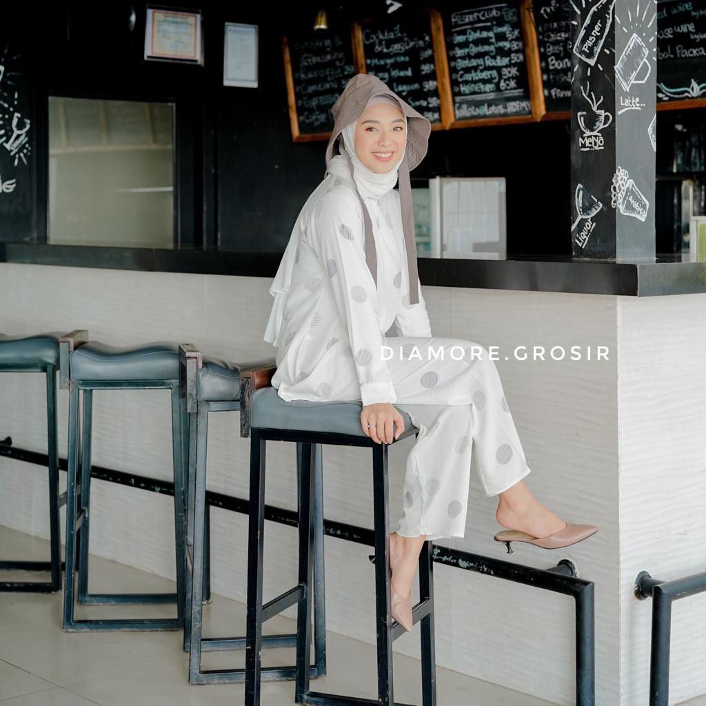 BLOOMS DAILY ONE SET / TIE DYE ONE SET RAYON / STELAN PIYAMA WANITA-POLKA WHITE