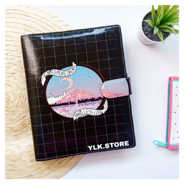 

BINDER CUSTOM TYPE BLACK