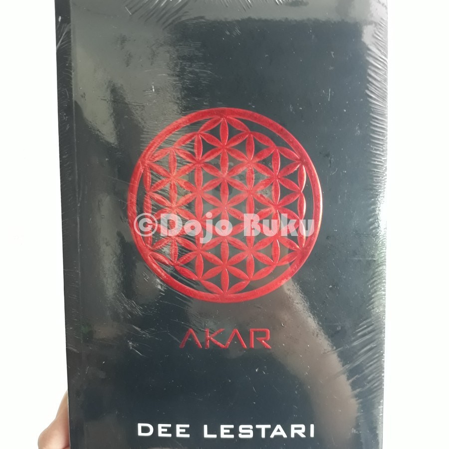 Supernova #2 Akar by Dee Lestari