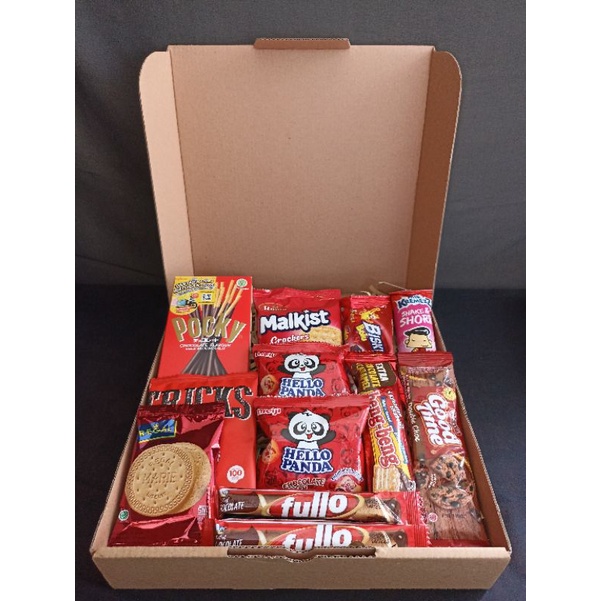 

Hampers Snack / Gift Box / Hadiah / Gift Murah / Kado Murah / Kado Ultah / Kado Wisuda / Kado Anniversarry Express